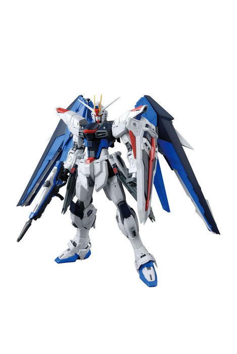 BANDAI Mg Gundam Freedom Gundam Version2.0 1/100 Scale Kit- Japan Figure Store - #1 Bring To You The Best Japanese Goods