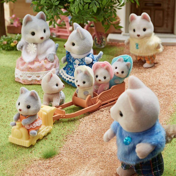 Epoch Sylvanian Families Husky Doll Family Toy Age 3+ Certified Dollhouse Set- Japan Figure Store - #1 Bring To You The Best Japanese Goods